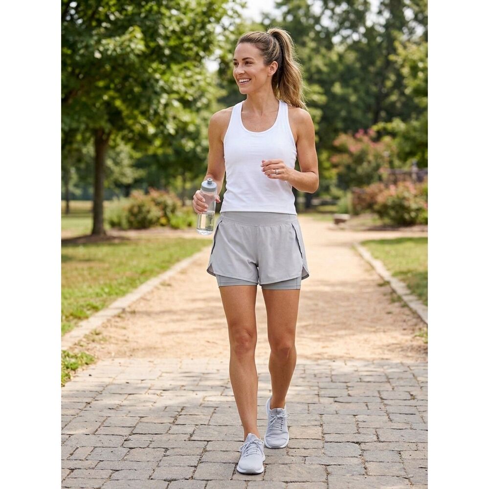 Avia Womens Platinum Silver 2-in-1 Built-in Line Running Shorts, Large 12-14 EUC